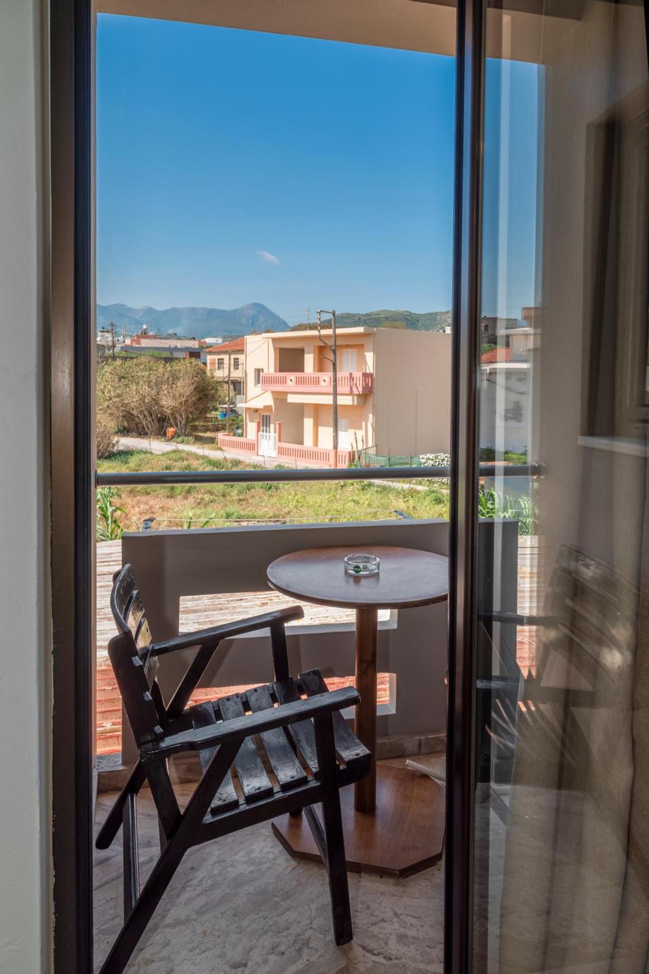 Argo Rooms-Papadakis Kíssamos Exteriér fotografie